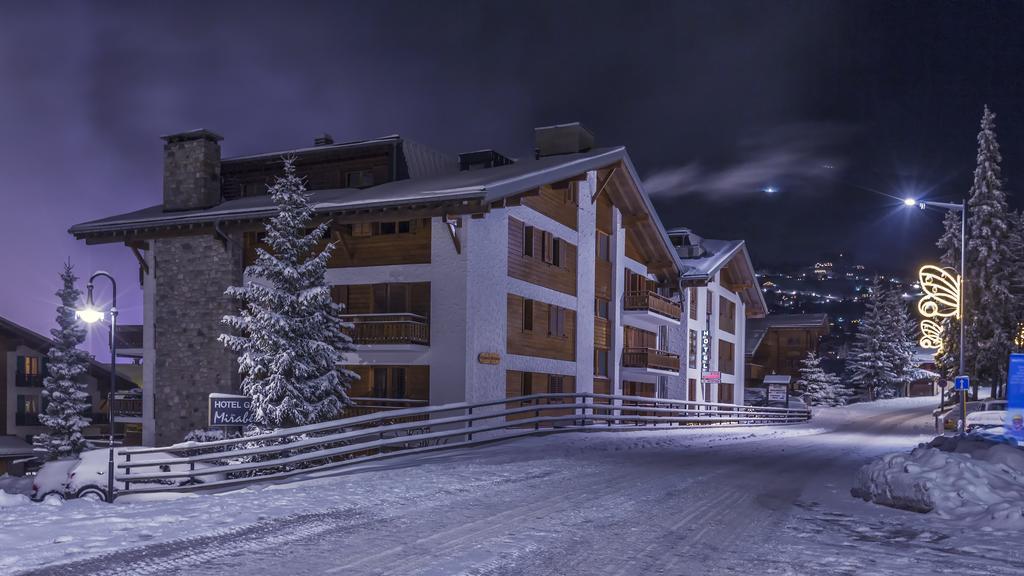 Hotel Mirabeau เวอร์บิเอร์ ภายนอก รูปภาพ
