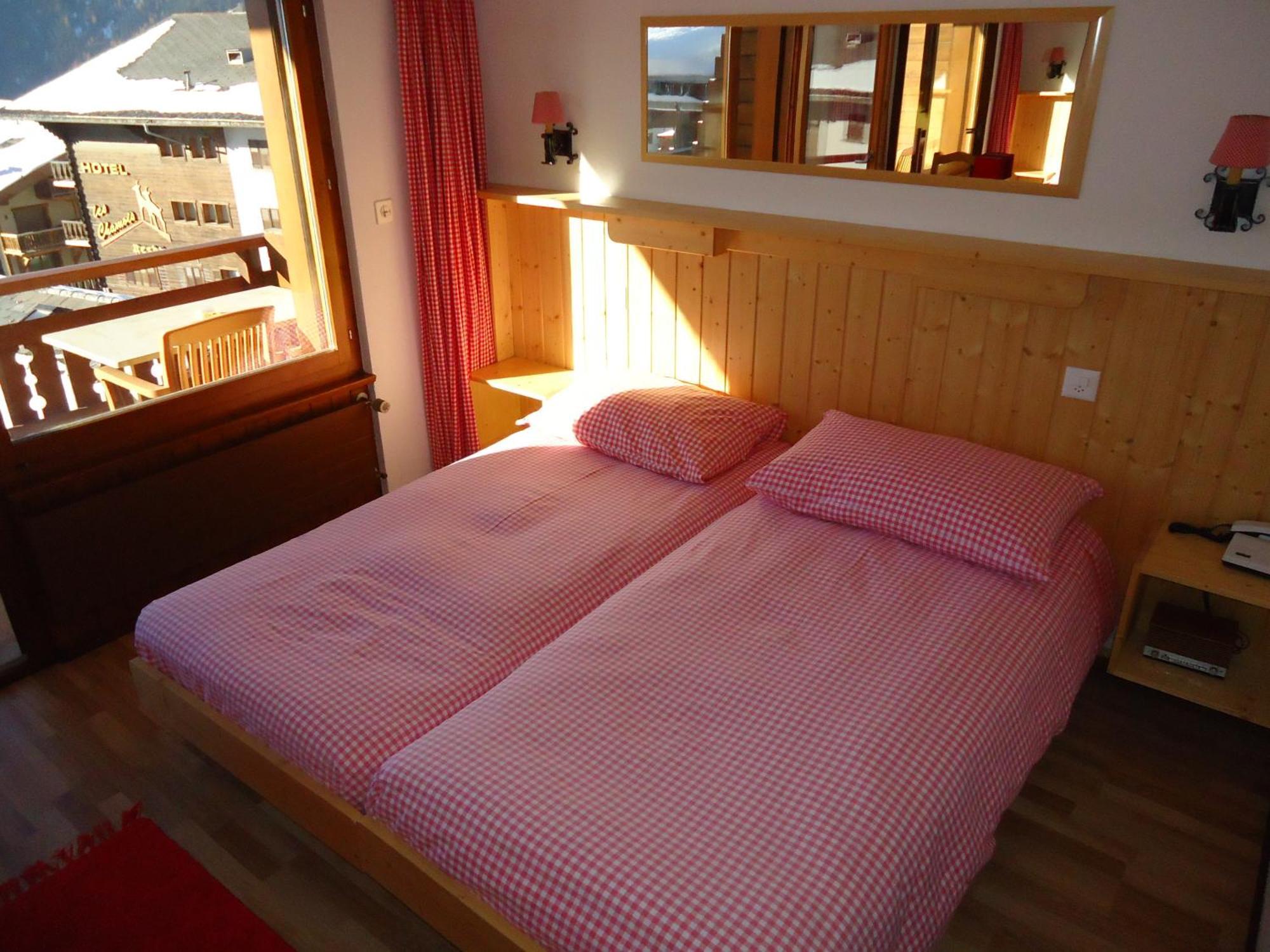 Hotel Mirabeau เวอร์บิเอร์ ภายนอก รูปภาพ